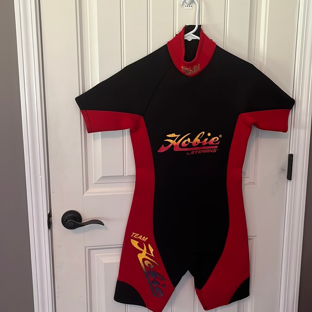 Youth wet suit